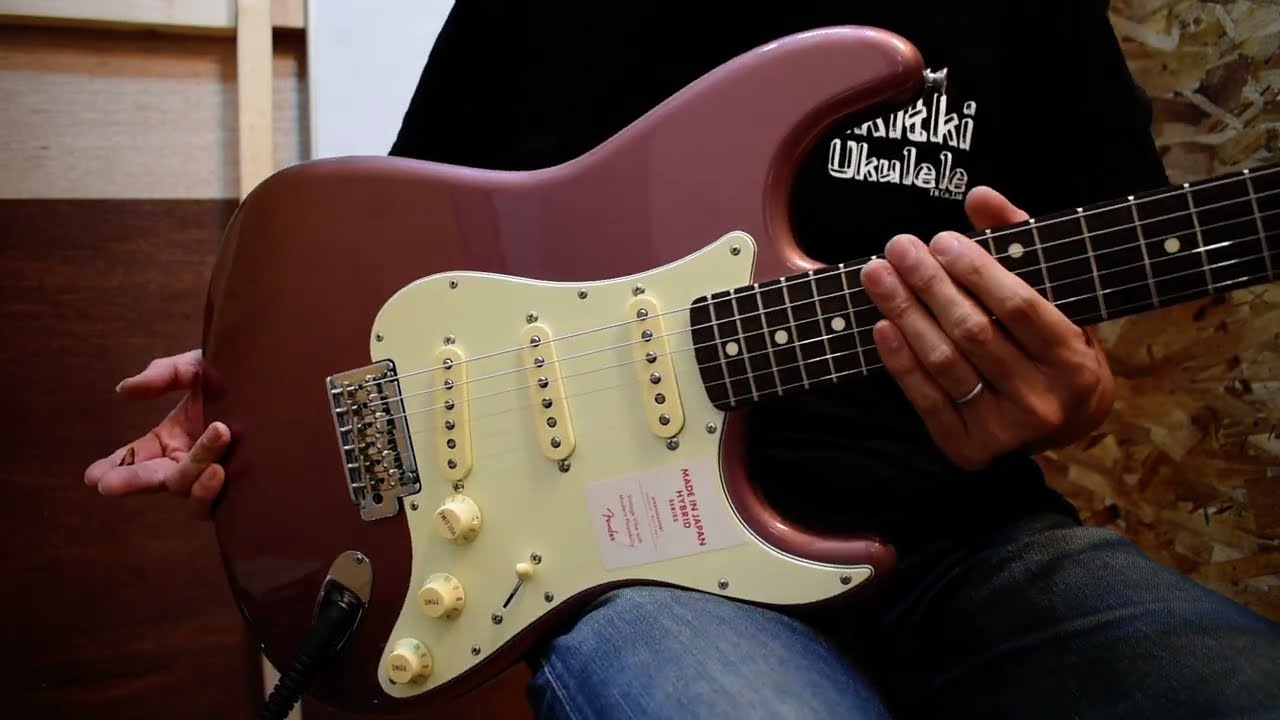 USED/Fender Hybrid 60s Stratocaster BMM@guitarshoptantan - YouTube