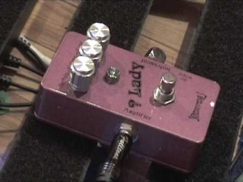 Skreddy Pedals ? Lady fuzz guitar effects pedal demo with Strat