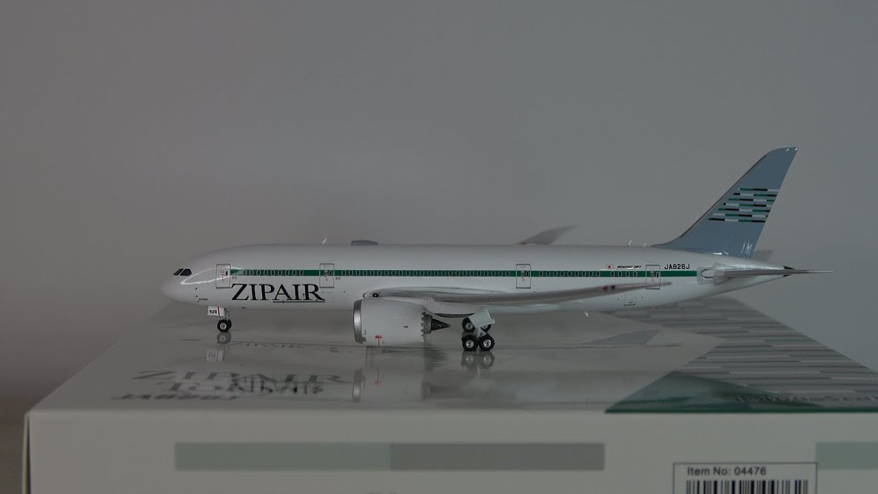 Mediocre Phoenix Models ZIP AIR Boeing 787-8 Model Unboxing