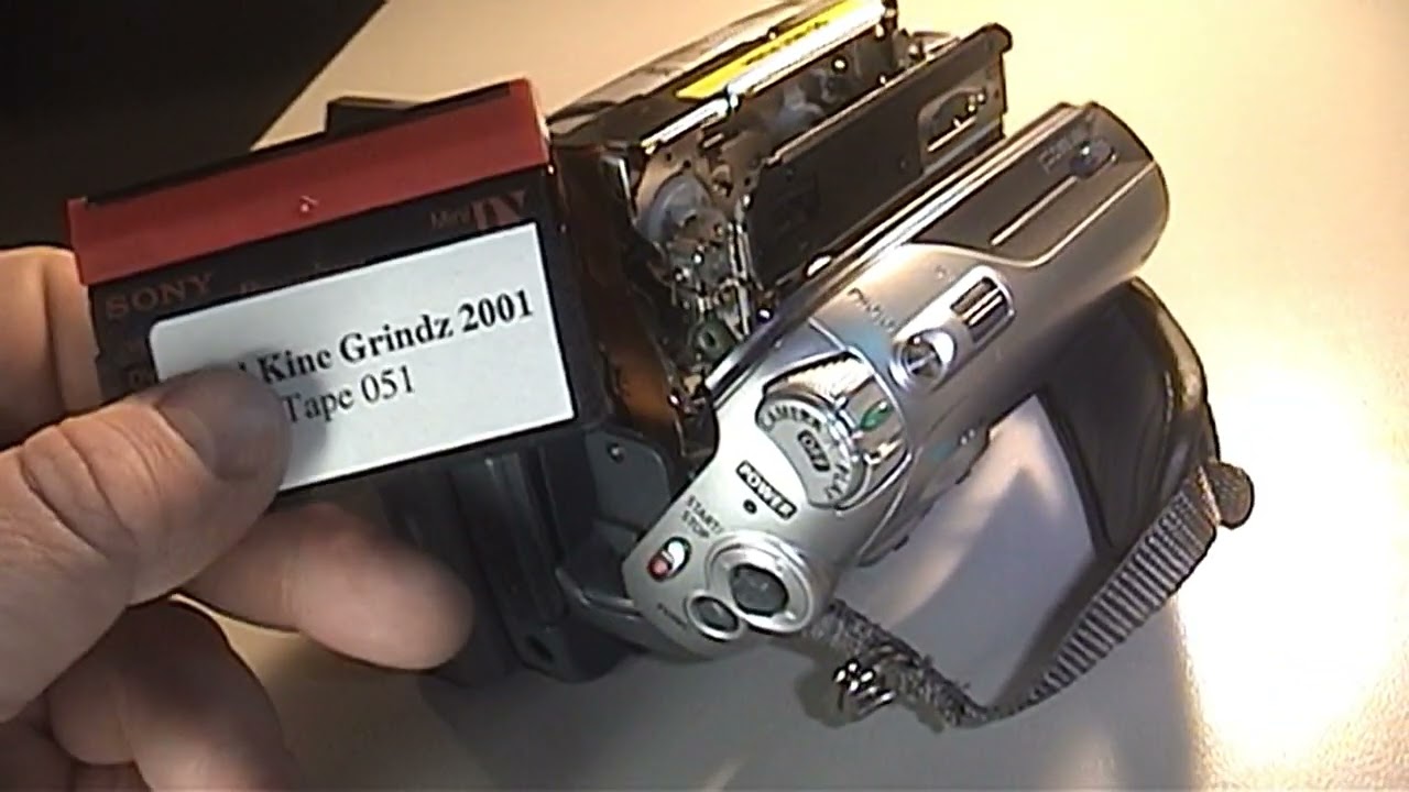 Canon HV20 HDV Camcorder Overview & Accessories - YouTube