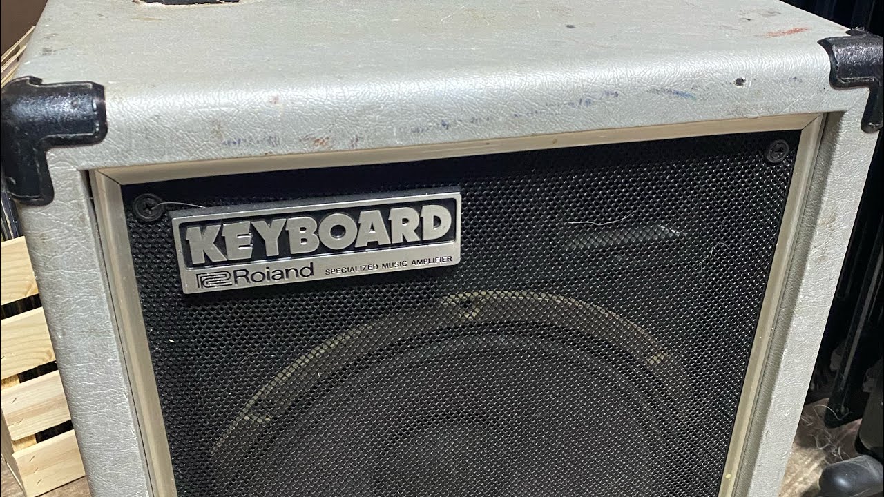 ROLAND Cube 60 Keyboard amplifier - YouTube