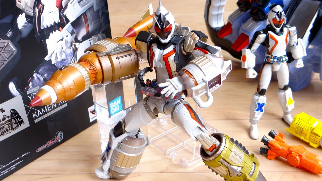 Colosseum SIC Kamen Rider Fourze Review! A bold arrangement with a