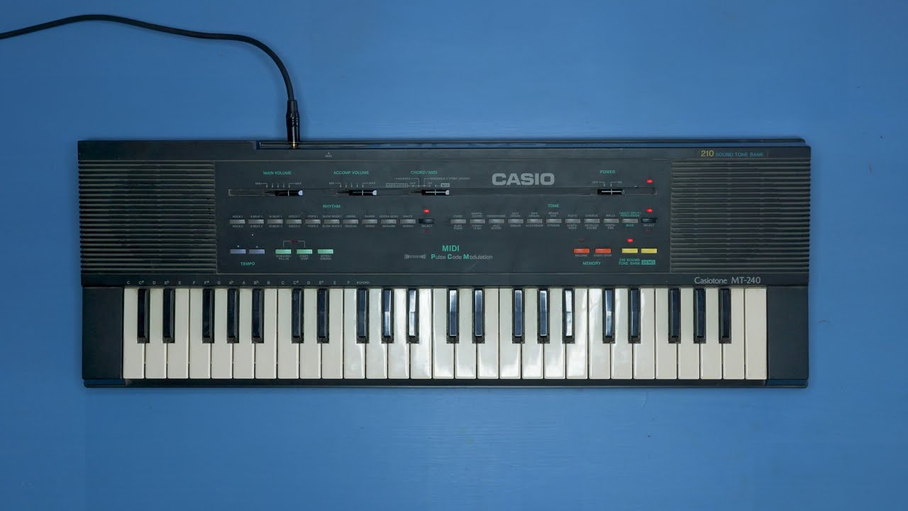 Casio MT-240 Demo Song (In Stereo) 🎹 - YouTube