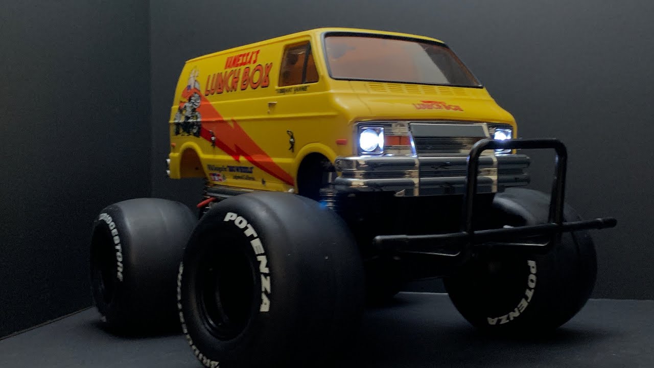 Rc Car Showcase - Tamiya Vanessa's Lunch Box - YouTube