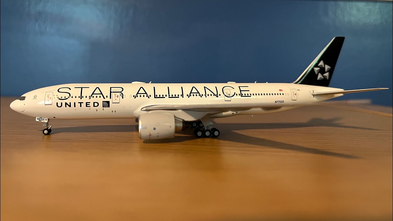 NG Models United Airlines 777-200ER 