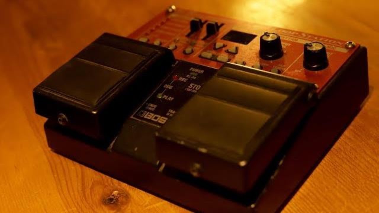 Boss RC30 loop station Demo - How to loop series - YouTube