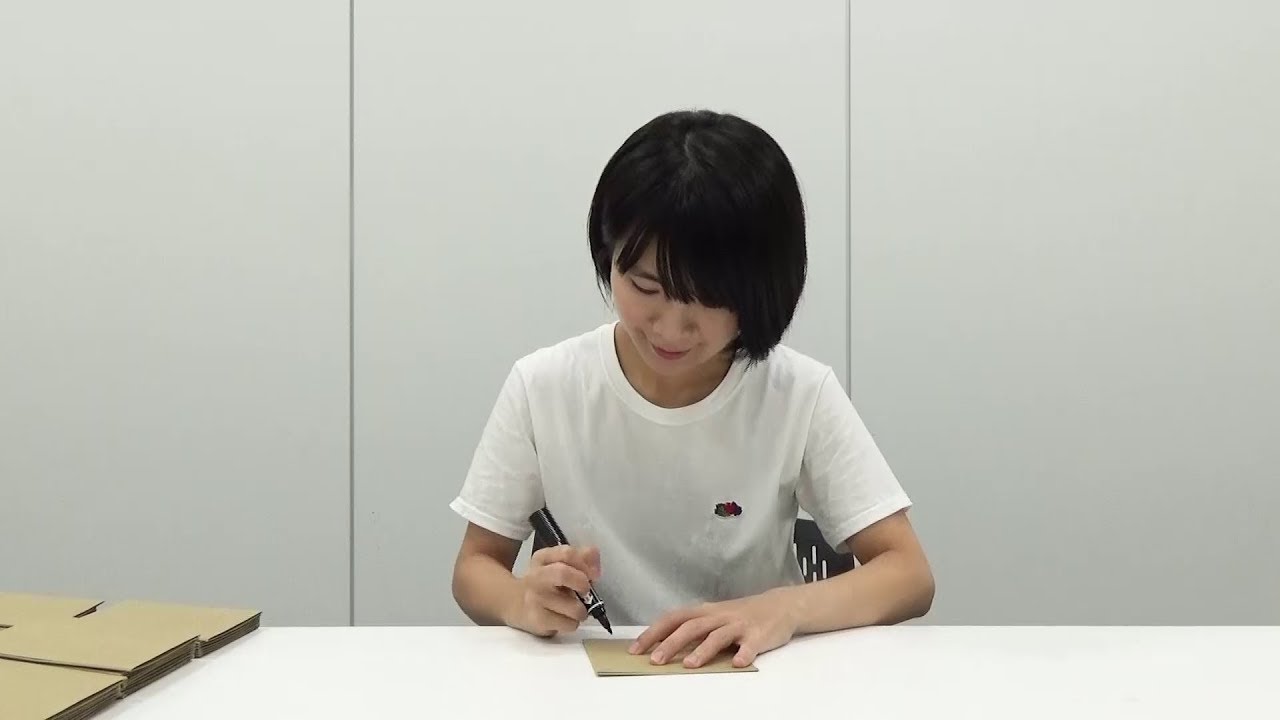 橋本絵莉子『Demo Series Vol.1』作業動画 - YouTube