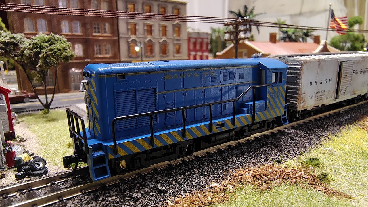 Vintage N Scale Minitrix Fairbanks Morse H-12-44 Locomotive