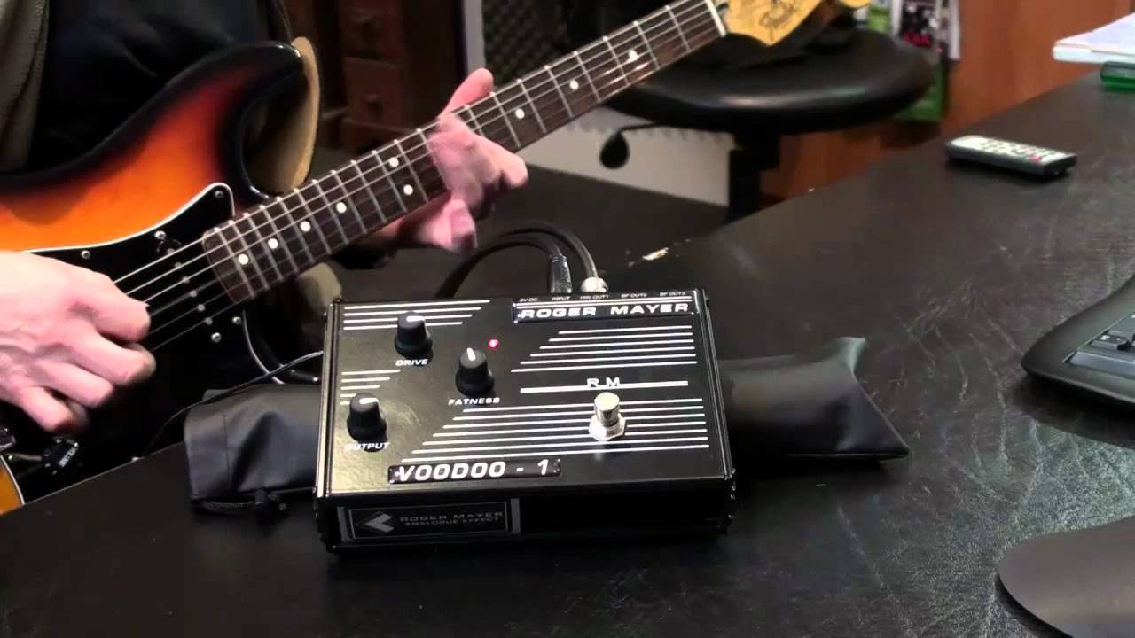 Roger Mayer Voodoo 1 pedal - YouTube