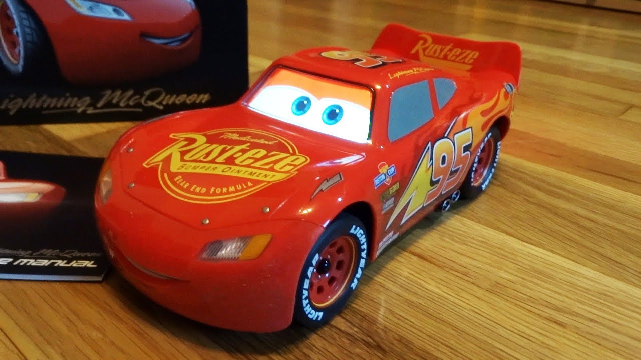 Sphero Ultimate Lightning McQueen from 