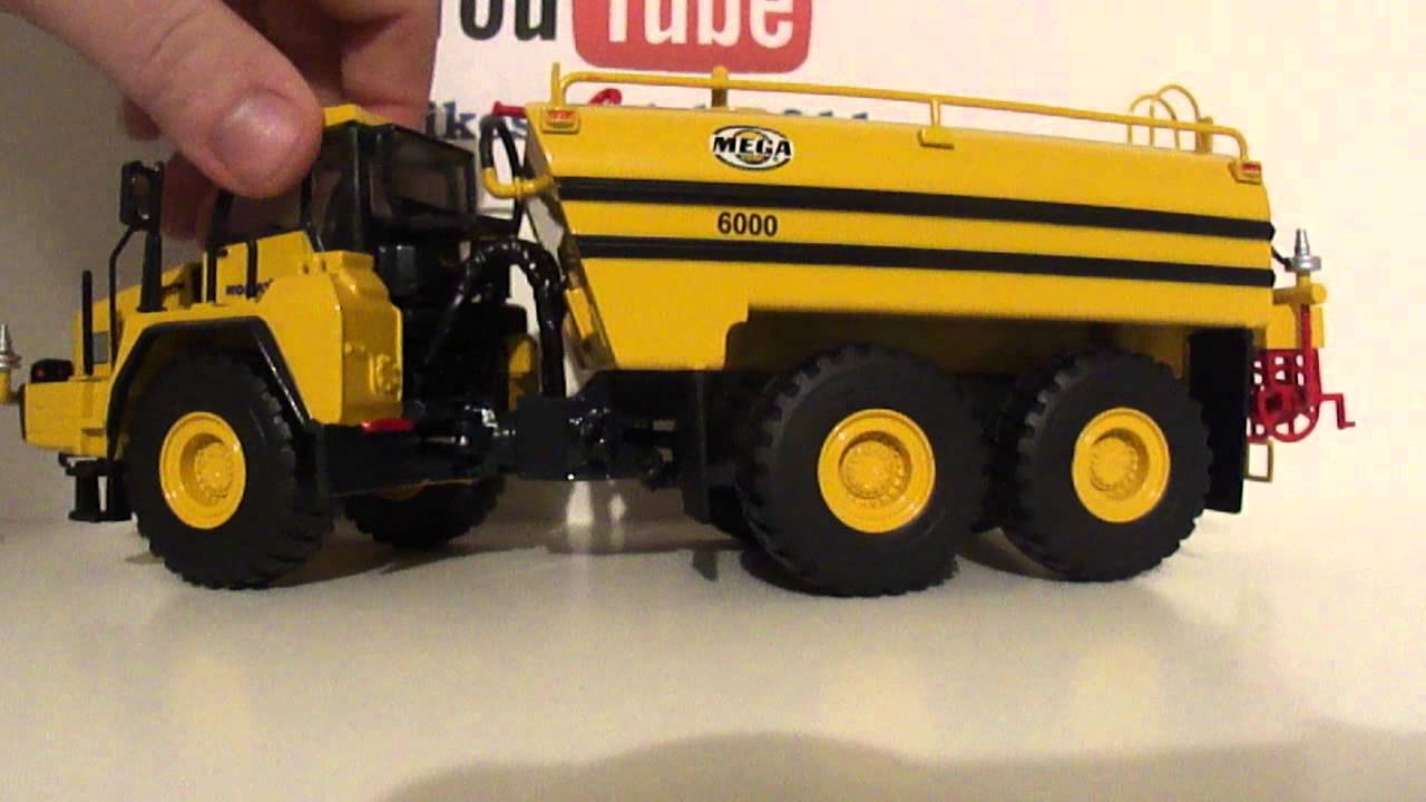 Komatsu HM400 Water Truck Review - DCP 1:50 - YouTube