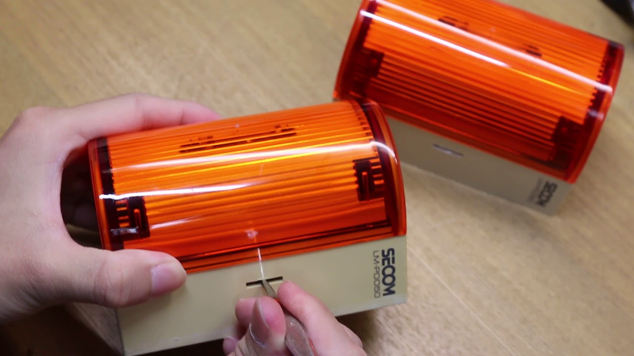 分解！セコムのフラッシュライトを観察 内部構造 - YouTube