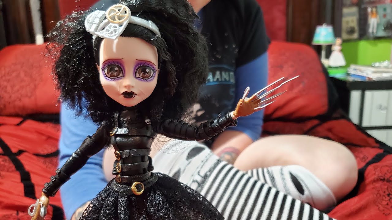 Edward Scissorhands NEW Monster High Skullector Doll 2025 35th