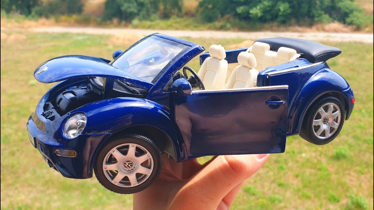 Volkswagen New Beetle Cabrio Welly 1/18 - YouTube