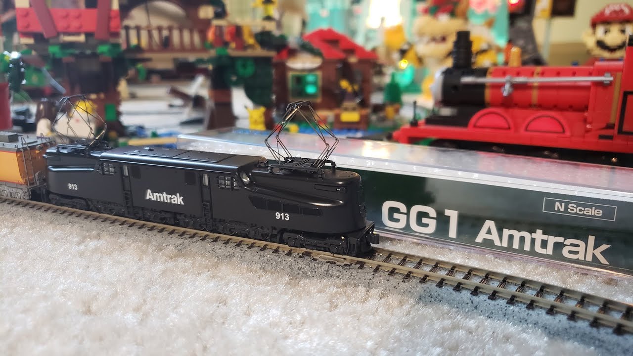 Unboxing the Kato GG1 #137-2021 - YouTube