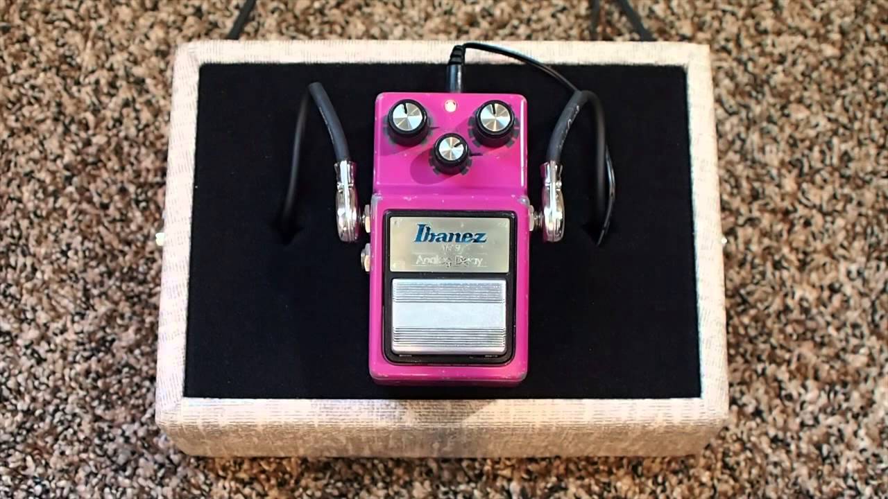Ibanez AD9 Analog Delay - YouTube