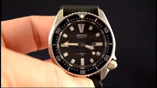 Seiko midsize scuba diver 4205-0156 - YouTube
