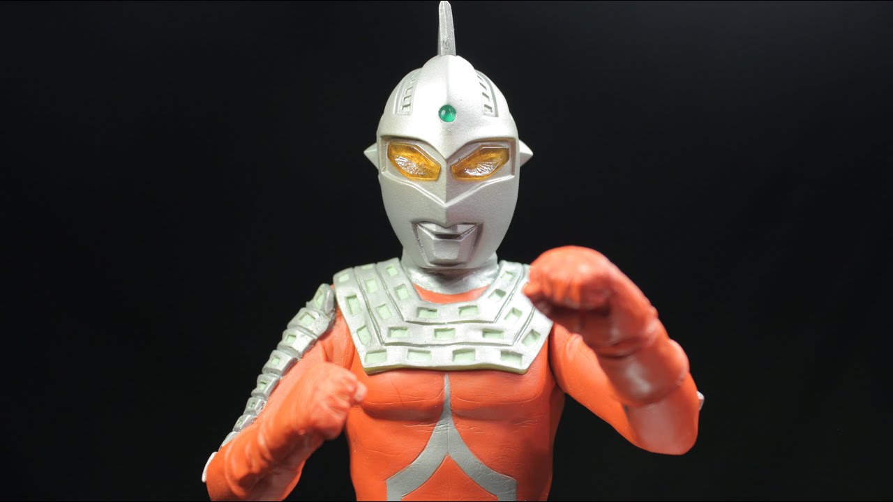 X-Plus Large Monster Series Ultra Seven Ver. 2 Ric Boy Review