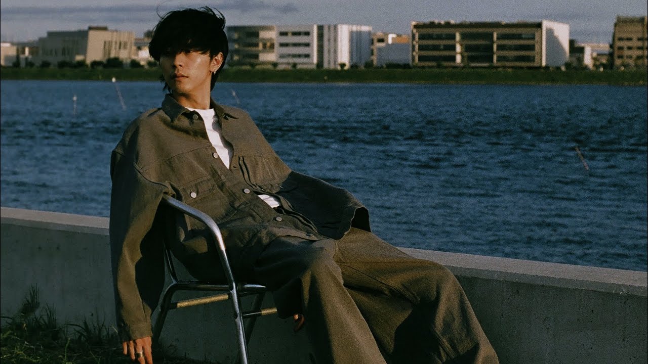 グラフペーパーの都会的なデニムセットアップ #graphpaper - YouTube