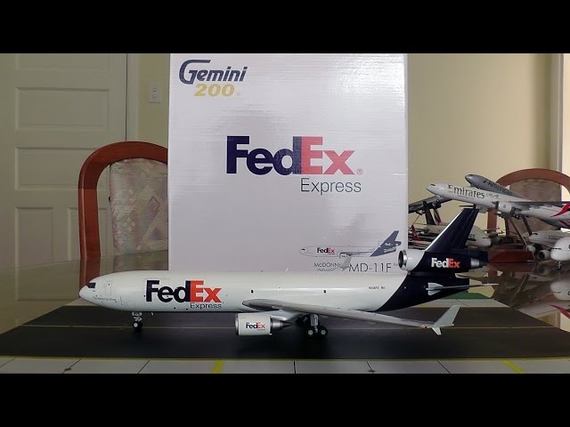 Gemini Jets 1:200 FedEx MD-11F Unboxing and Review - YouTube