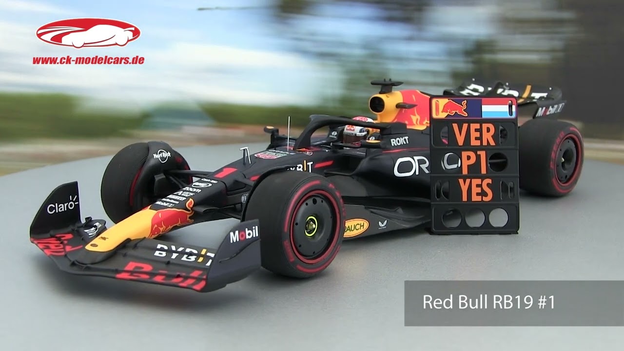 Minichamps 1:18 Verstappen Red Bull RB19 #1 勝者 バーレーン GP 式