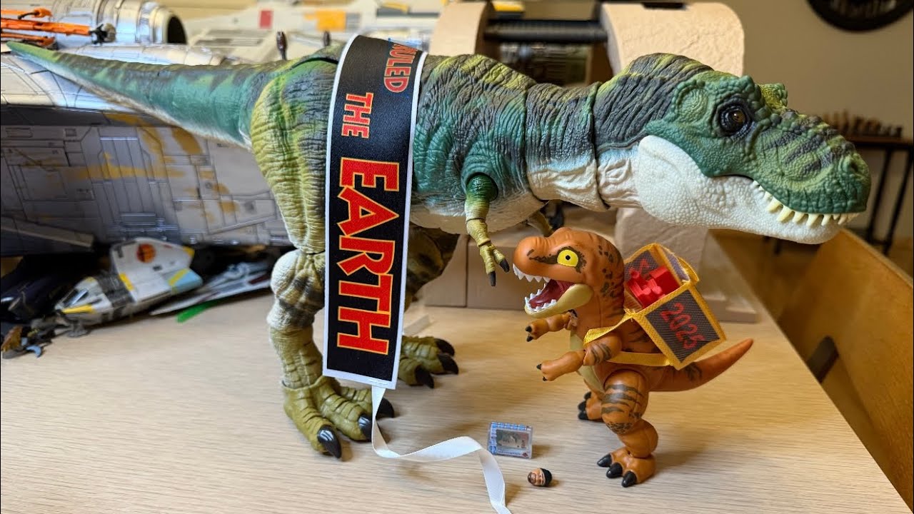 JURASSIC WORLD TYRANNOSAURUS REX 🦖 CONVENTION CRASHER