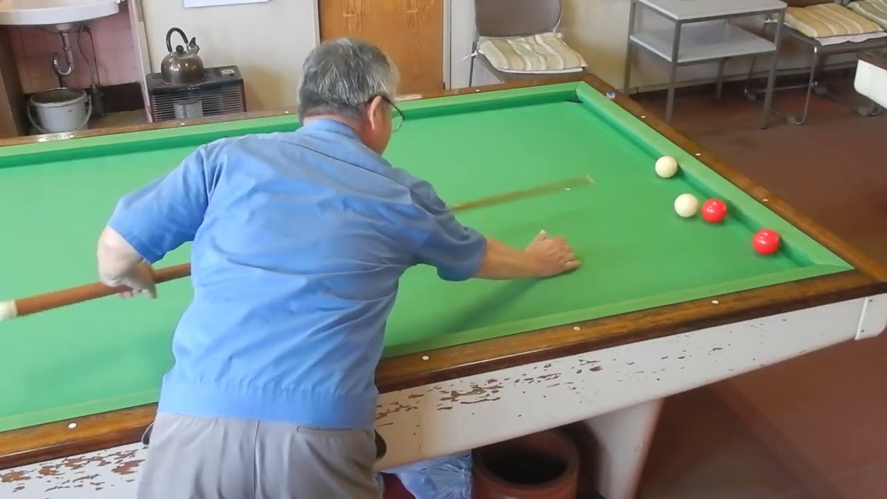 ビリヤード四つ玉 - YouTube