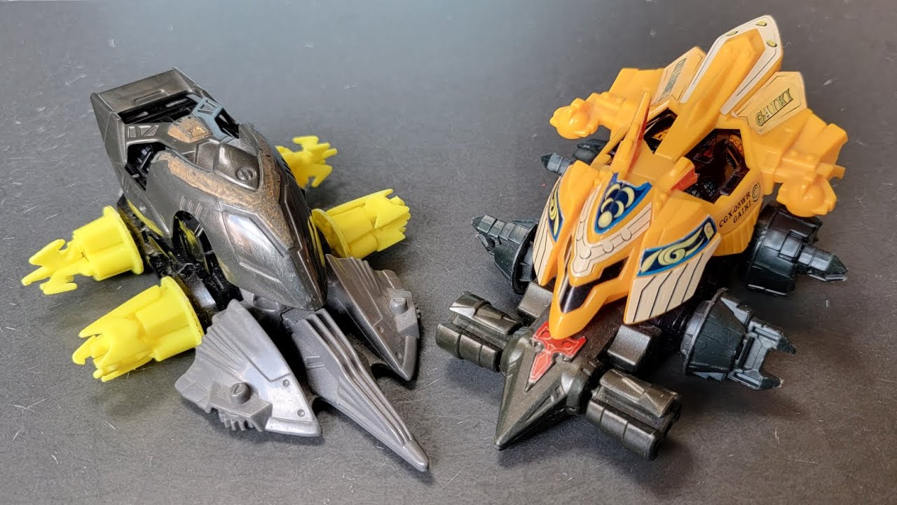 クラッシュギア ビークサンダーvs鎧輝 - YouTube