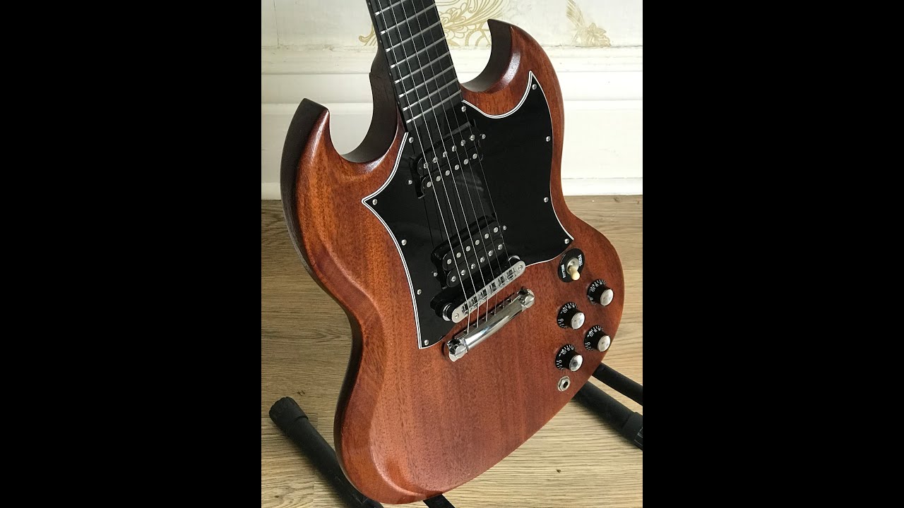 Gibson SG Crescent Moon Ltd Edition 2002 - YouTube