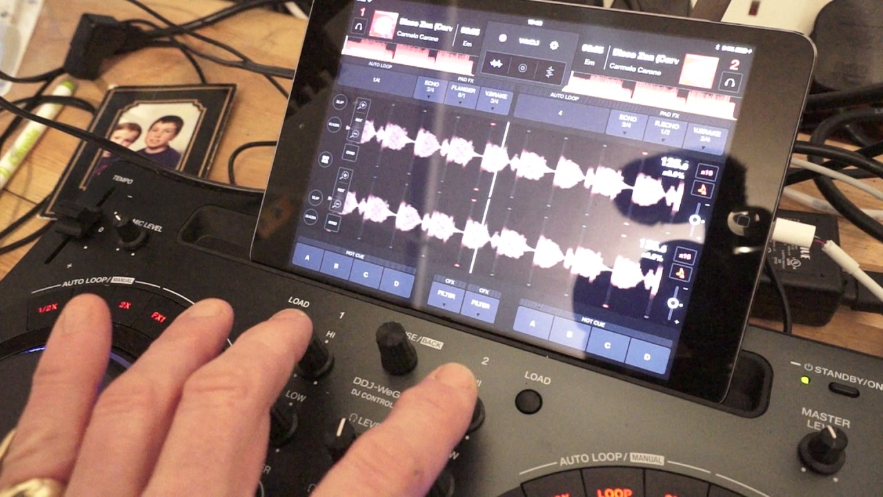 PIONEER WeGo4 & WeDJ BEAT MATCHING LESSON by ELLASKINS - YouTube