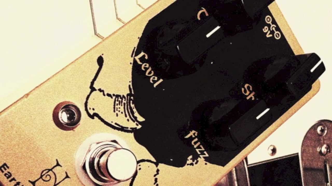 EarthQuaker Devices Hoof Fuzz review - YouTube