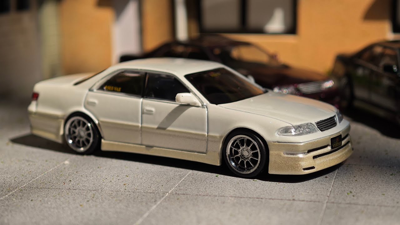 Vertex Toyota Mark II JZX100 White by Tarmac Works Global64