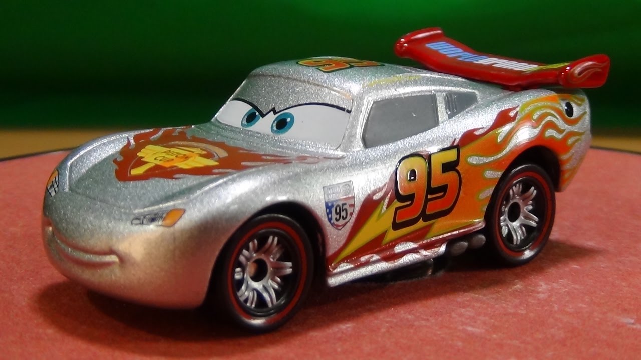 102】トミカ カーズ トイザらス限定 シルバーレーサータイプ 2台 102