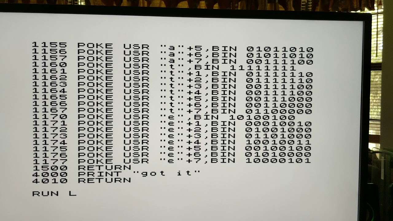 Sinclair ZX Spectrum Basic Programming - ATTR command - YouTube