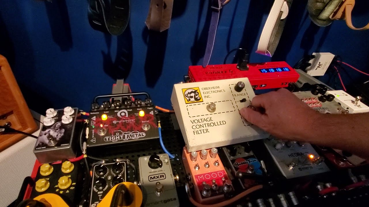 Oberheim VCF-200 Exclusive look! - YouTube