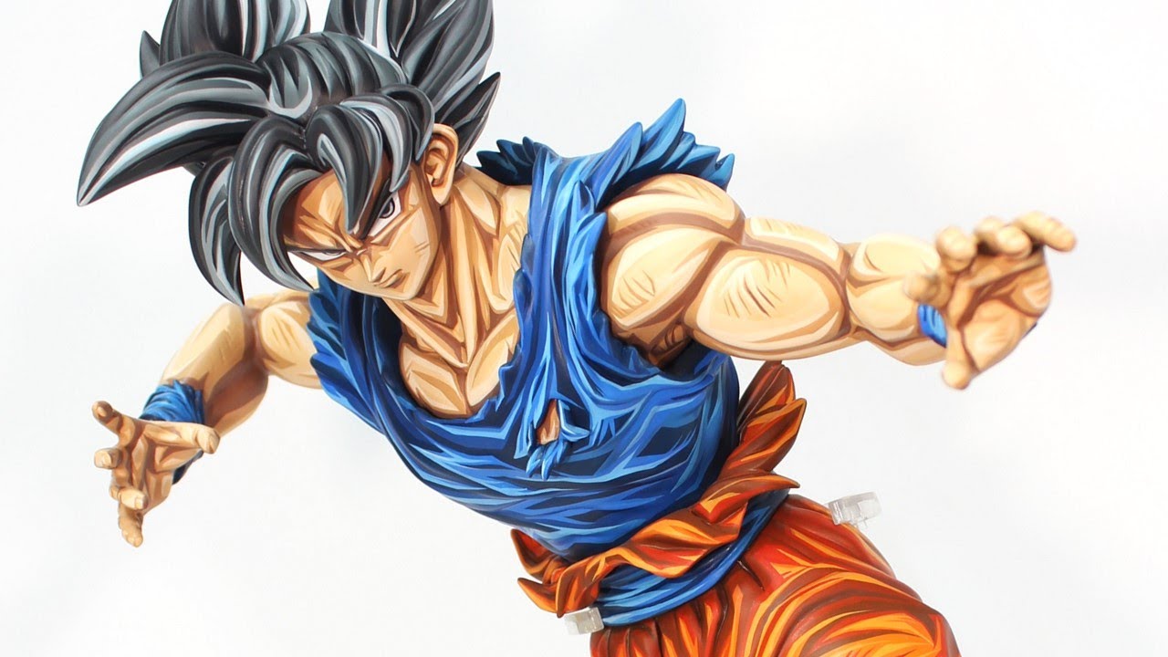 Figure painter seriously paints a gigantic Goku figure [Dragon
