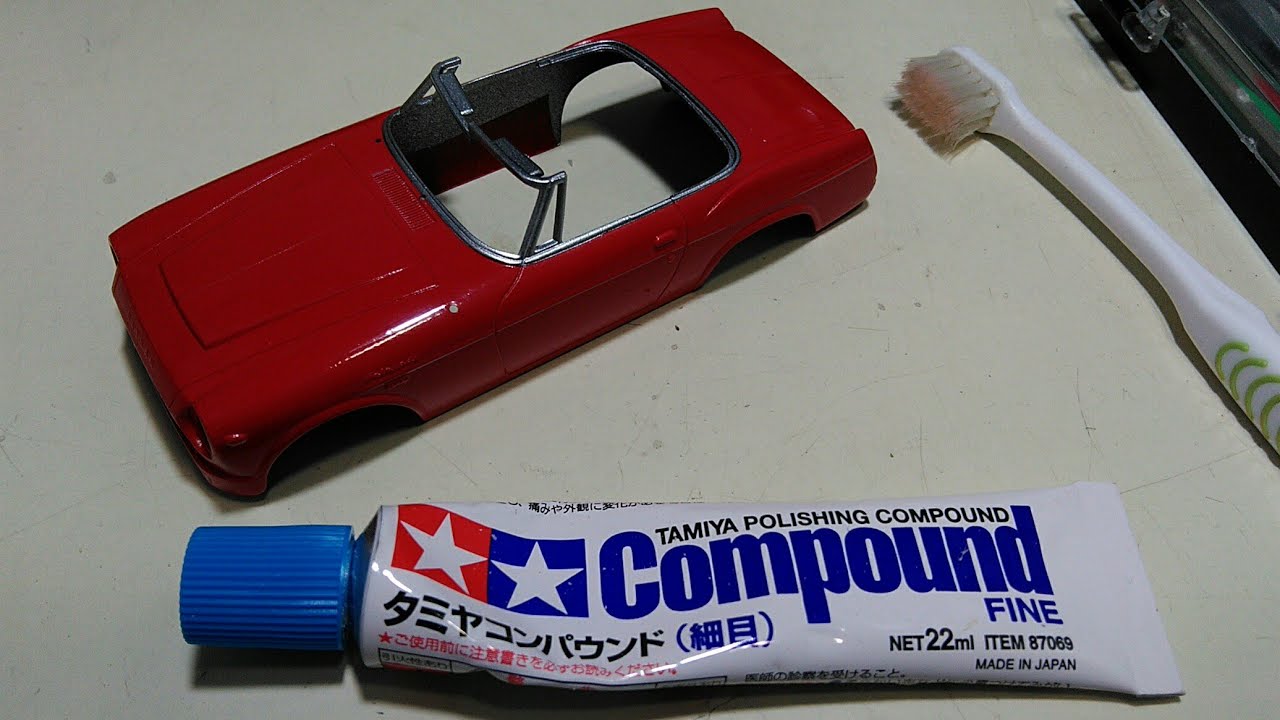 I used compound to give my plastic model a shiny finish. - YouTube