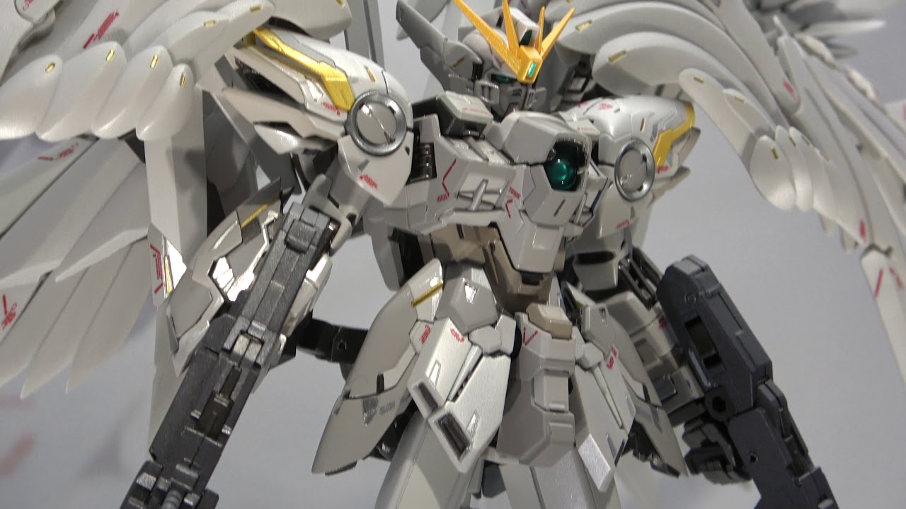 GUNDAM FIX FIGURATION SNOW WHITE PRELUDE（ウイングガンダム スノー