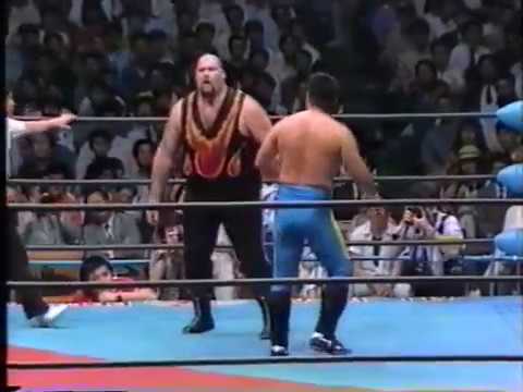 AJPW - Bam Bam Bigelow vs Toshiaki Kawada - YouTube