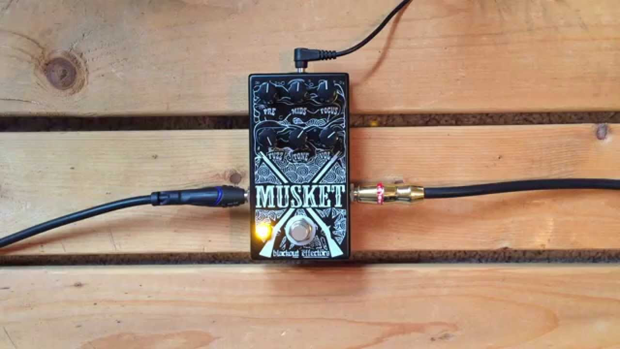 5 Minutes with the Blackout Effectors Musket Fuzz - Pedal Demo