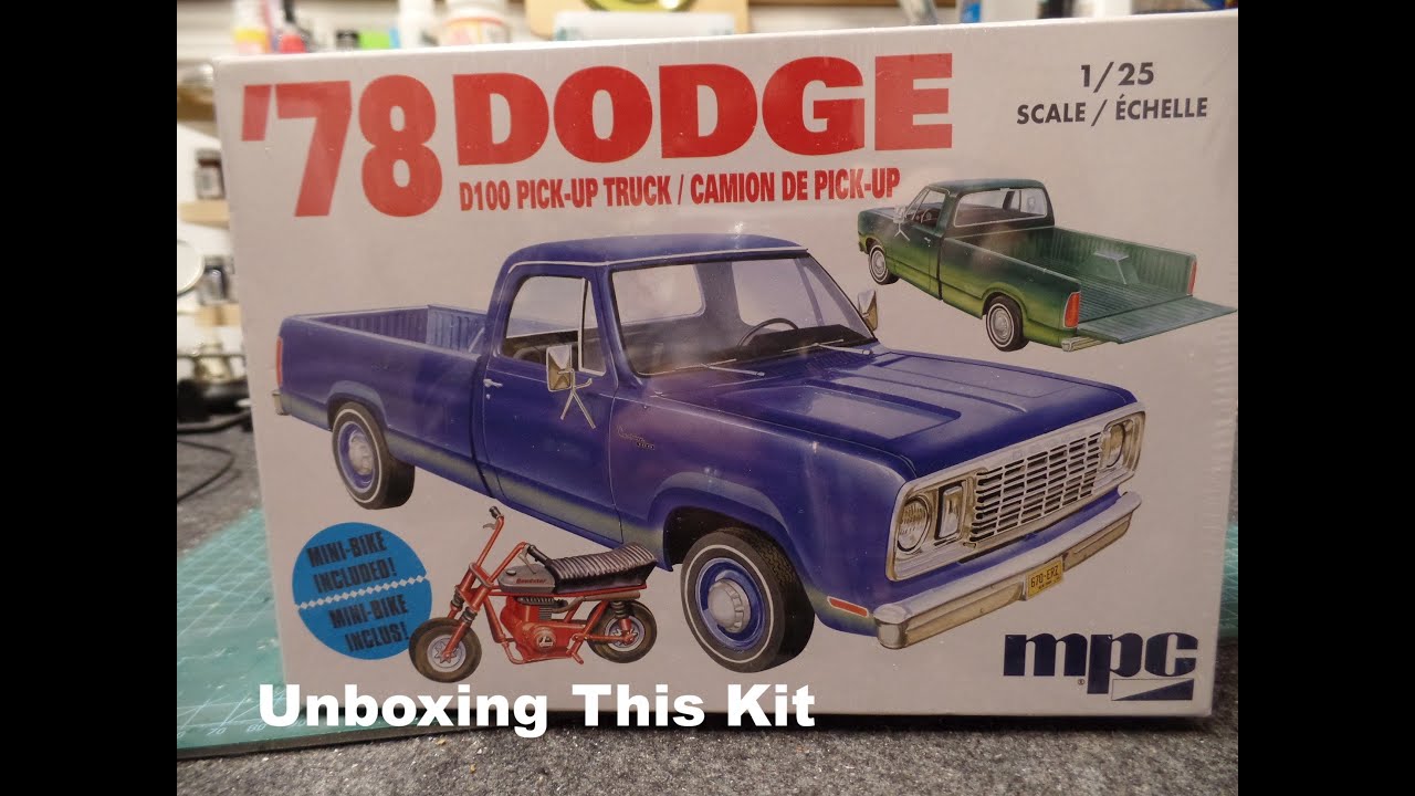 1978 Dodge D100 MPC 1:25 Scale Model Car Kit Unboxing - YouTube