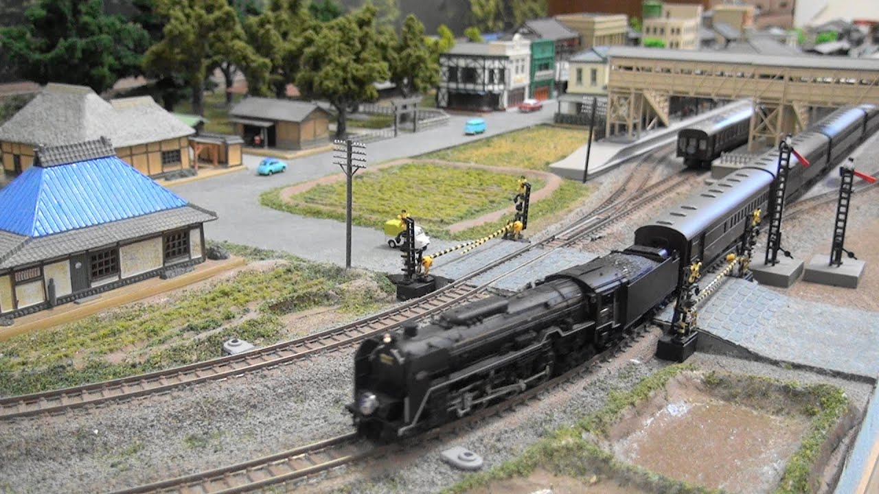 KATO C62 2号機 スハ44系特急つばめ - YouTube