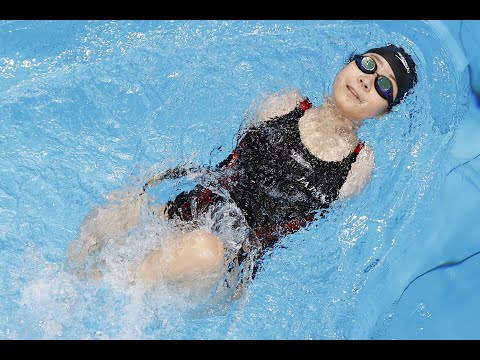 14歳山田、第1号メダル 競泳「銀」、最年少記録 - YouTube