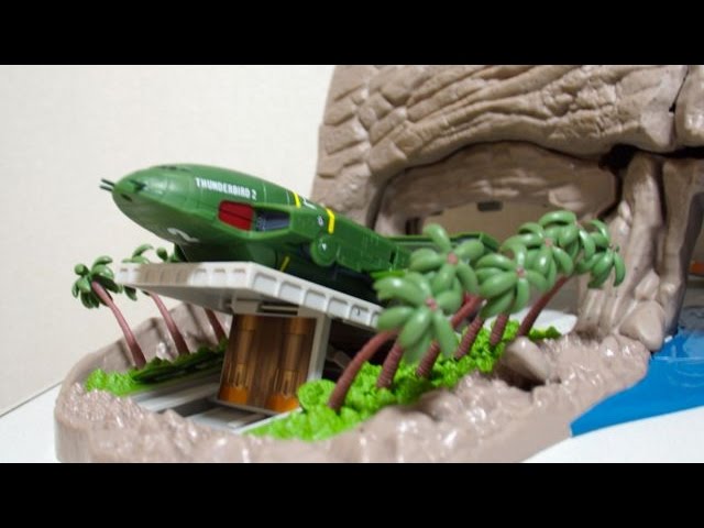 サウンドビークルシリーズ サンダーバード2号 4号 レビュー 発進遊びも