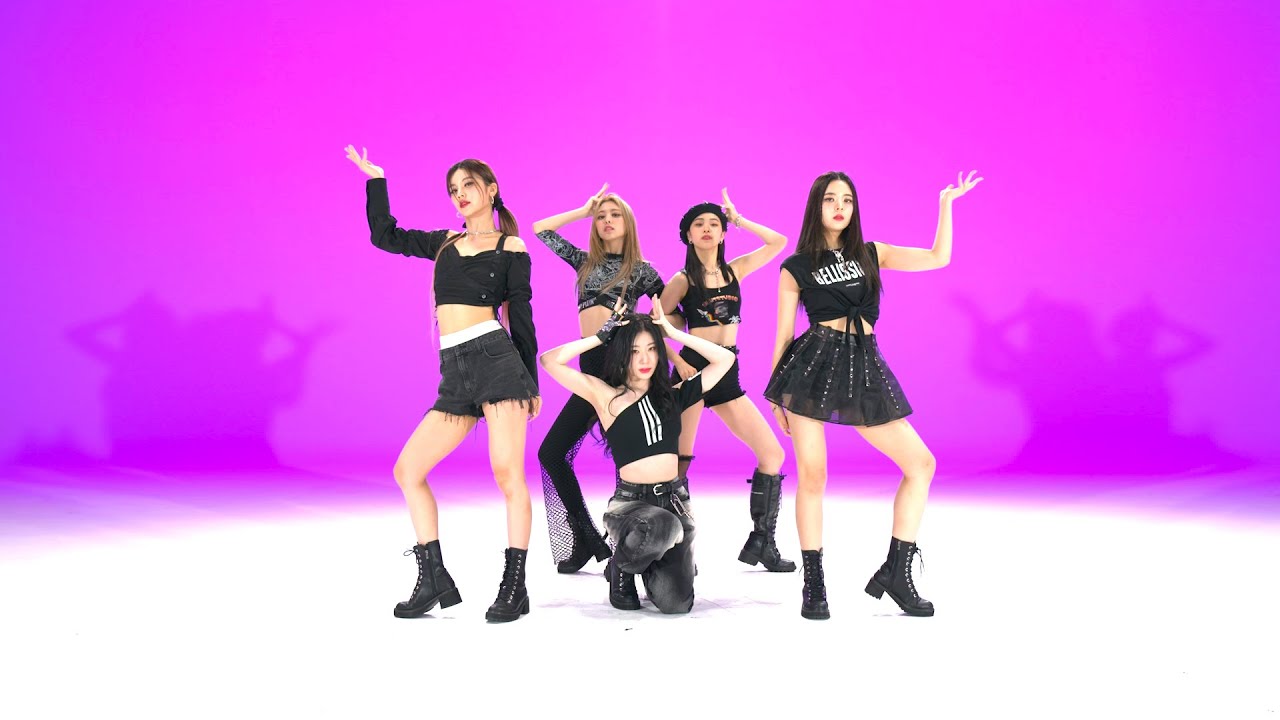 ITZY「Blah Blah Blah」Dance Movie - YouTube