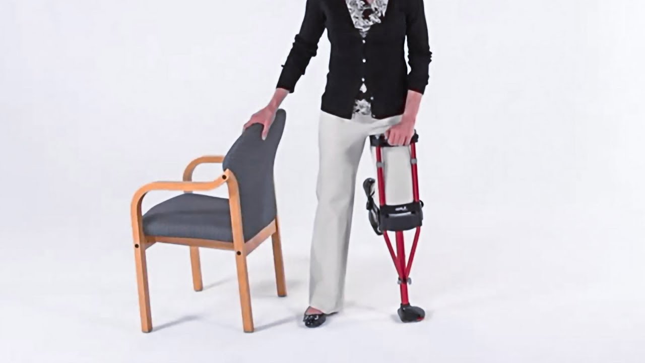 松葉杖なのに両手が使える！従来の不便さを軽減した松葉杖