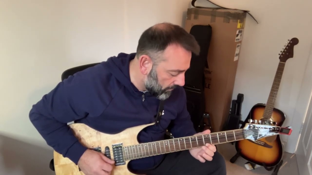 Ibanez S771PB lovely guitar but 24 frets 🙈 I keep getting lost