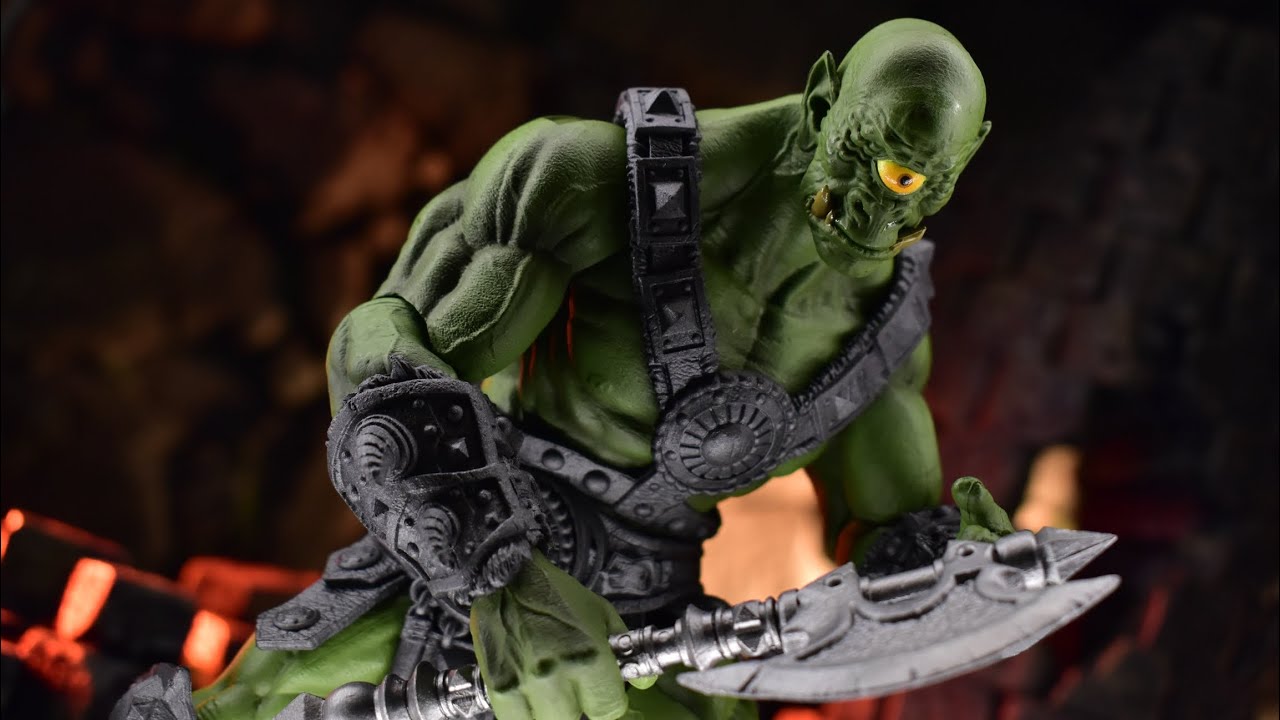 Mythic Legions Power-Con Exclusive Demistros - YouTube