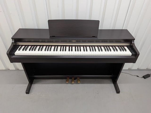 Yamaha Arius YDP-162 Digital Piano in rosewood, clavinova keyboard