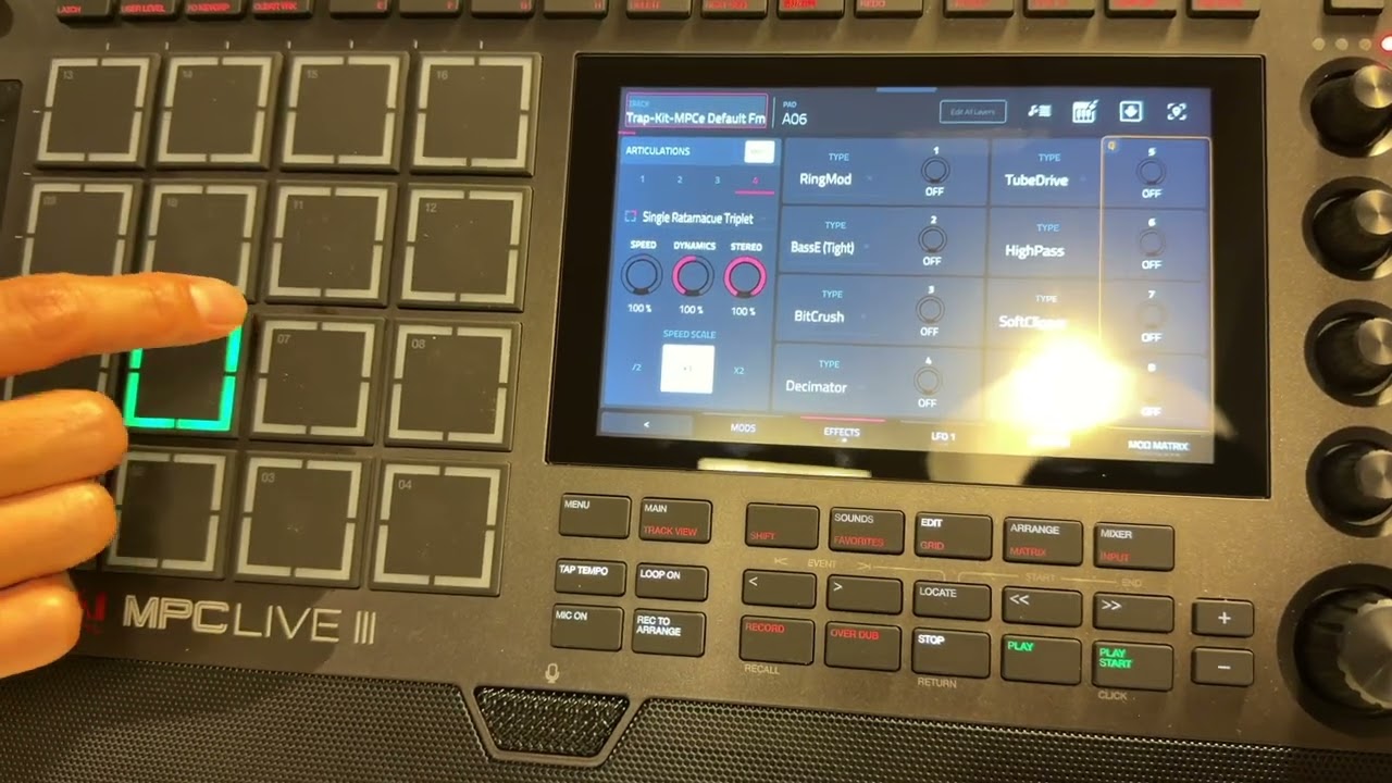 処理速度4倍、内蔵RAM8GB、ストレージ128GB、新次元のMPCeパッド搭載